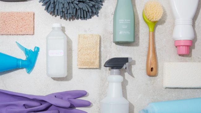 Como limpar facilmente objetos domésticos contra o Coronavírus